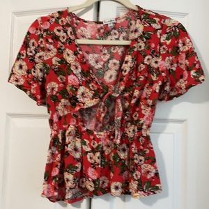 Front Tie Red Floral Short Sleeve Top-Like New✨